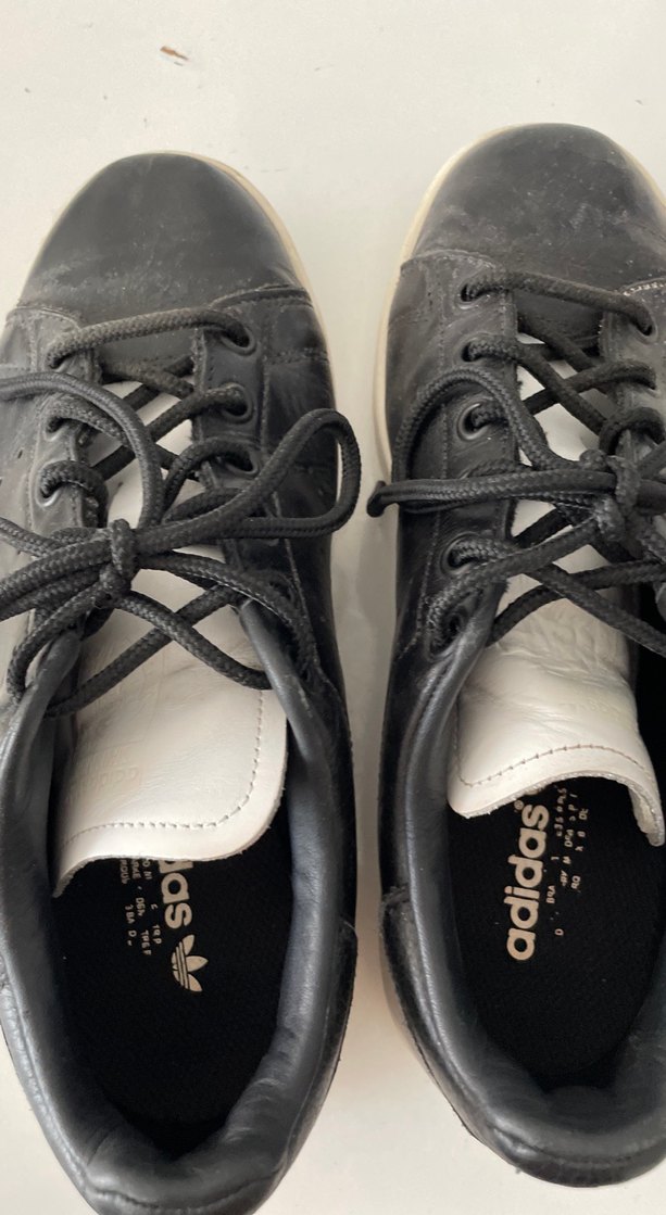 Deri adidas spor ayakkabı - Görsel 4