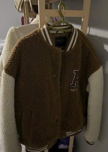 Kahverengi Nakışlı Kadın Peluş Ceket - Görsel 3