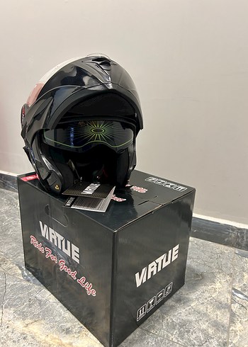 VIRTUE Siyah Motosiklet Kaskı - Görsel 4