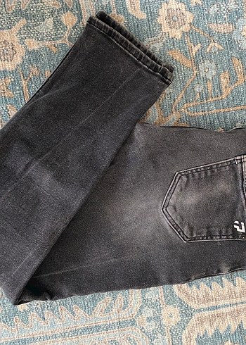 3 adet kot pantolon 2 tanesi sıfır - Görsel 7