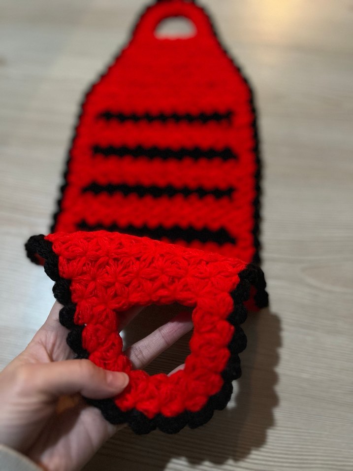 Kırmızı Siyah Çift Kulplu Banyo Süngeri - Görsel 3