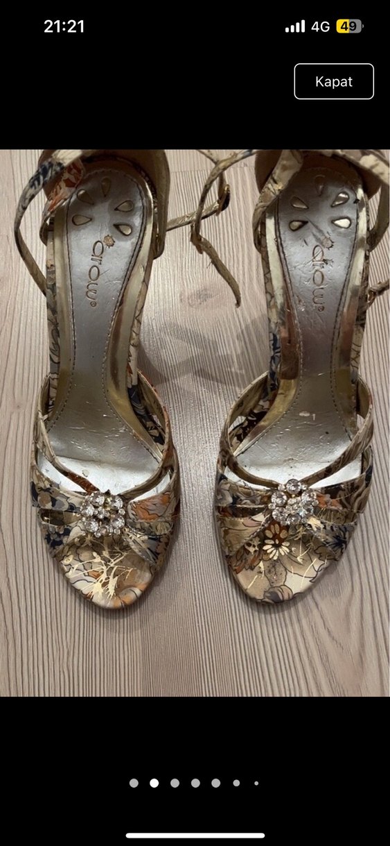 Altın Renkli Yılan Derisi Desenli Platform Topuklu Ayakkabı - Görsel 2