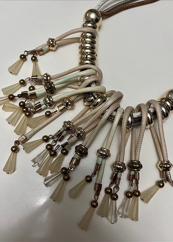 Bej Püsküllü Bohem Uzun Kadın Kolye - Görsel 4