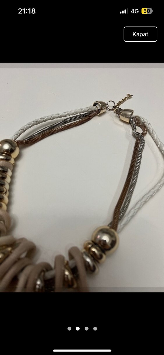 Bej Püsküllü Bohem Uzun Kadın Kolye - Görsel 2