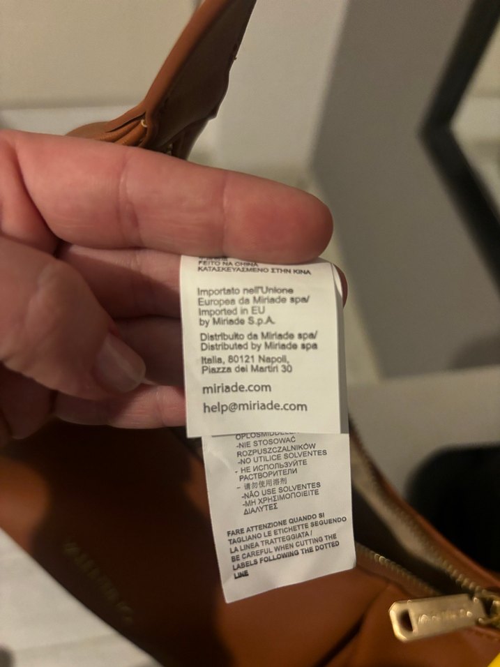 Valentino Deri Kadın Çanta Püsküllü - Görsel 5