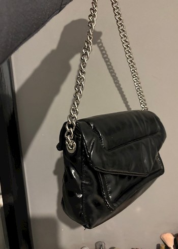 MANGO Zincir Detaylı Siyah Deri Kadın Çanta - Görsel 2