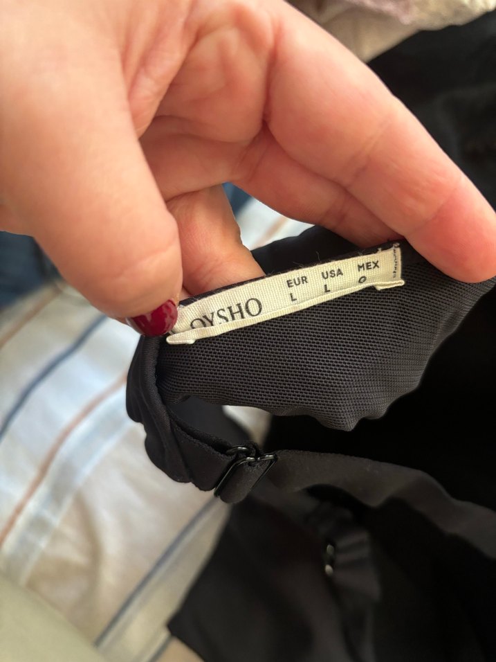 Oysho Siyah Spor Sütyeni, Çapraz Askılı - Görsel 4