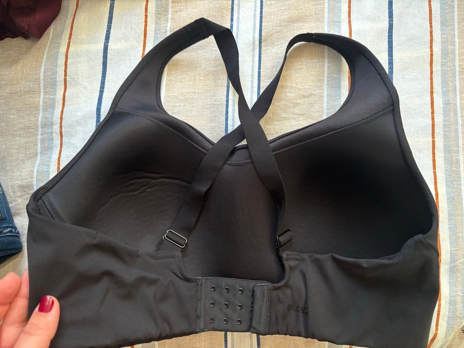 Oysho Siyah Spor Sütyeni, Çapraz Askılı - Görsel 3