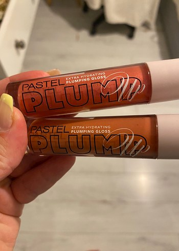 Beden pembe Renk Pastel Plump Dudak Parlatıcısı