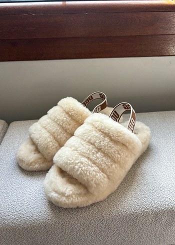 Ugg 39