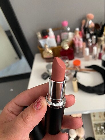 Velvet Teddy Viral Mac ruj