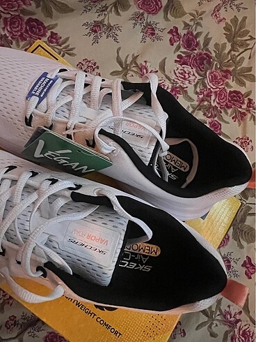 37 Beden Skechers ayakkabı