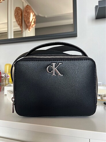 Yeni calvin Klein siyah çapraz çanta