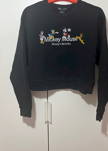 Zara Crop Siyah Mickey Mouse Baskılı Sweatshirt