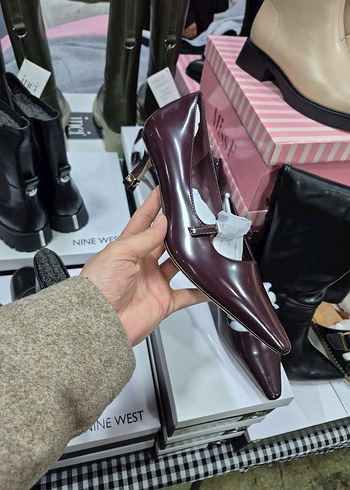 Nine West 36