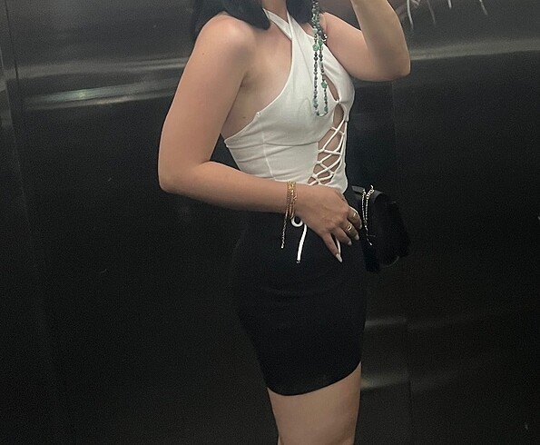 s Beden BERSHKA BÜSTİYER
