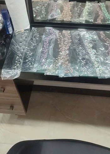 Beden çeşitli Renk 25 TL saça türbana aksesuar tek satış Yok