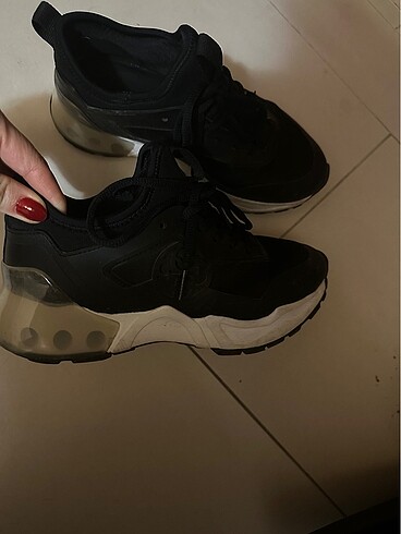 36 Beden Guess orijinal 36