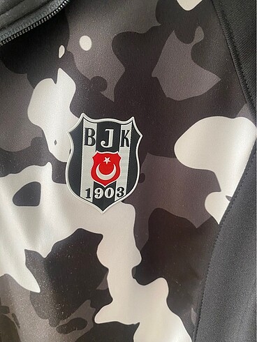 l Beden siyah Renk Eşortman takımı