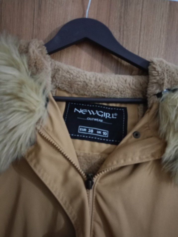 Bej Kürklü Kadın Kışlık Mont - Görsel 5