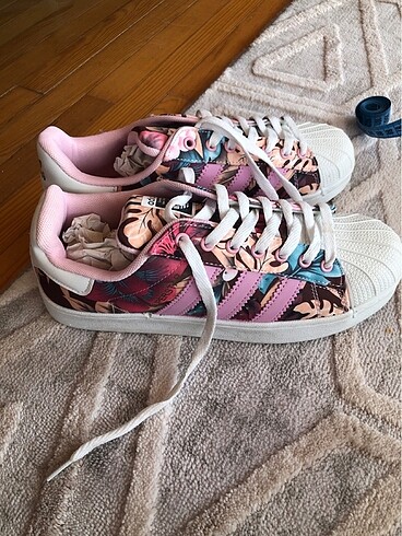 Adidas Ayakkabı