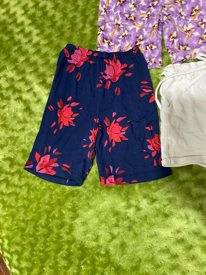 Renkli Bağlama Desenli ve Dantel Detaylı Kız Şortları - Görsel 4