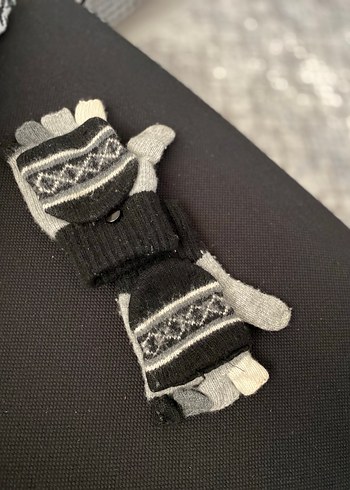 Kadın Gri Örgü Parmaklı Eldiven - Görsel 5