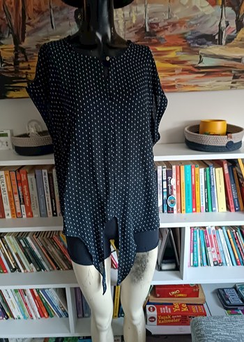 Siyah Puantiyeli V Yaka Kadın Bluz Mudo L beden - Görsel 12