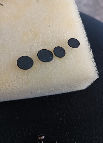 4 lü metal küpe