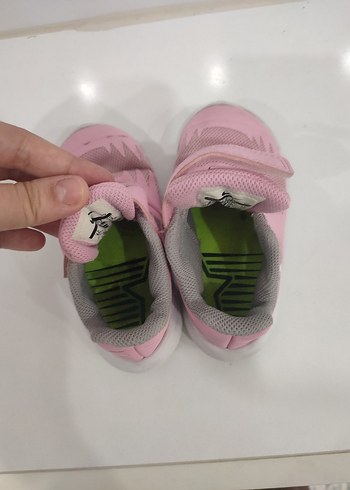 22 Beden pembe Renk Nike Kız Çocuk Pembe Spor Ayakkabı