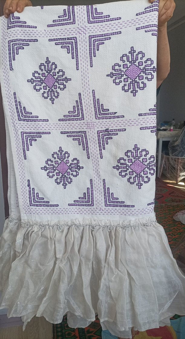 Mor Renkli Fırfırlı pike - Görsel 3