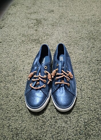 SPERRY MARKA 37 NUMARA AYAKKABI