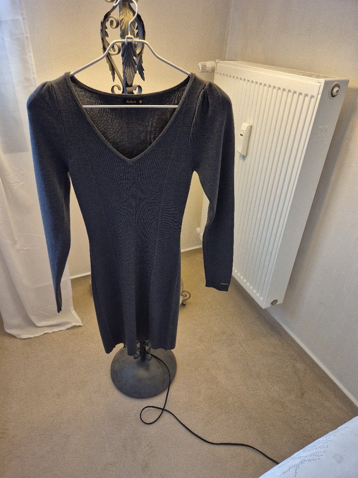 Italyan Killah Gri V Yaka Kadın Triko Elbise - Görsel 3