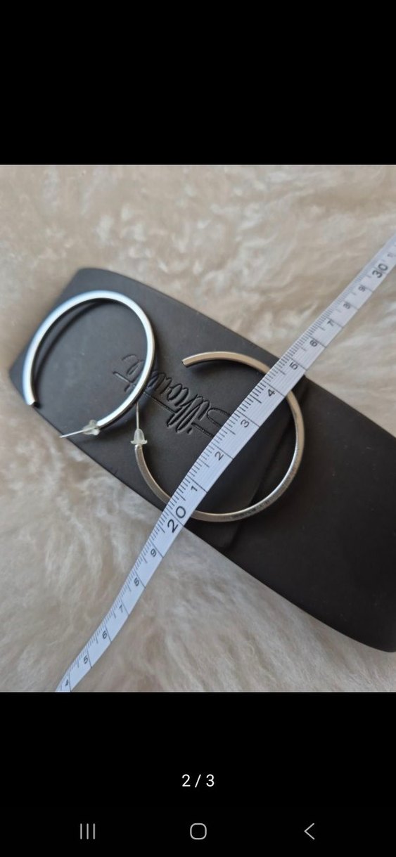 Gri Minimalist Midi Halka Küpe - Görsel 2