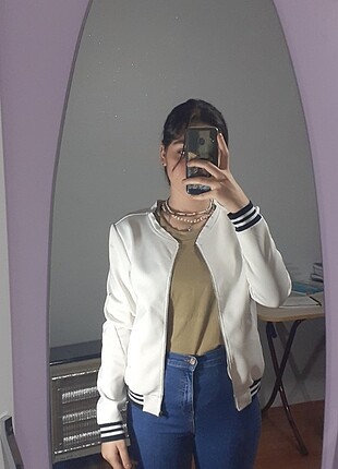 beyaz kolej ceket