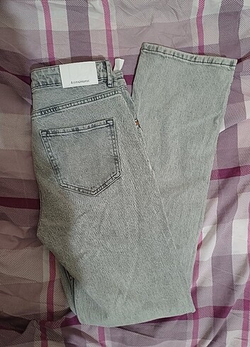 38 Beden stradivarius D98 gri pantolon