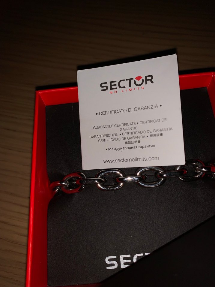 Sector marka Bileklik - Görsel 5