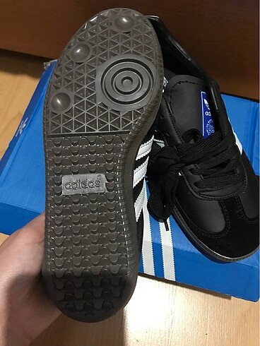 37 Beden siyah Renk Adidas samba