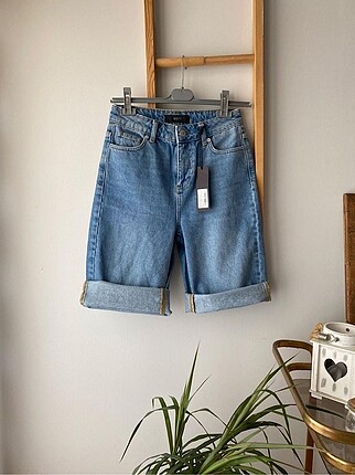 Urban Outfitters Vintage etiketli şort