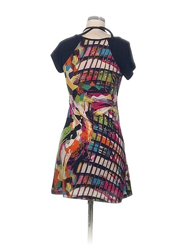 universal Beden Vintage Love Günlük Elbise %70 İndirimli.