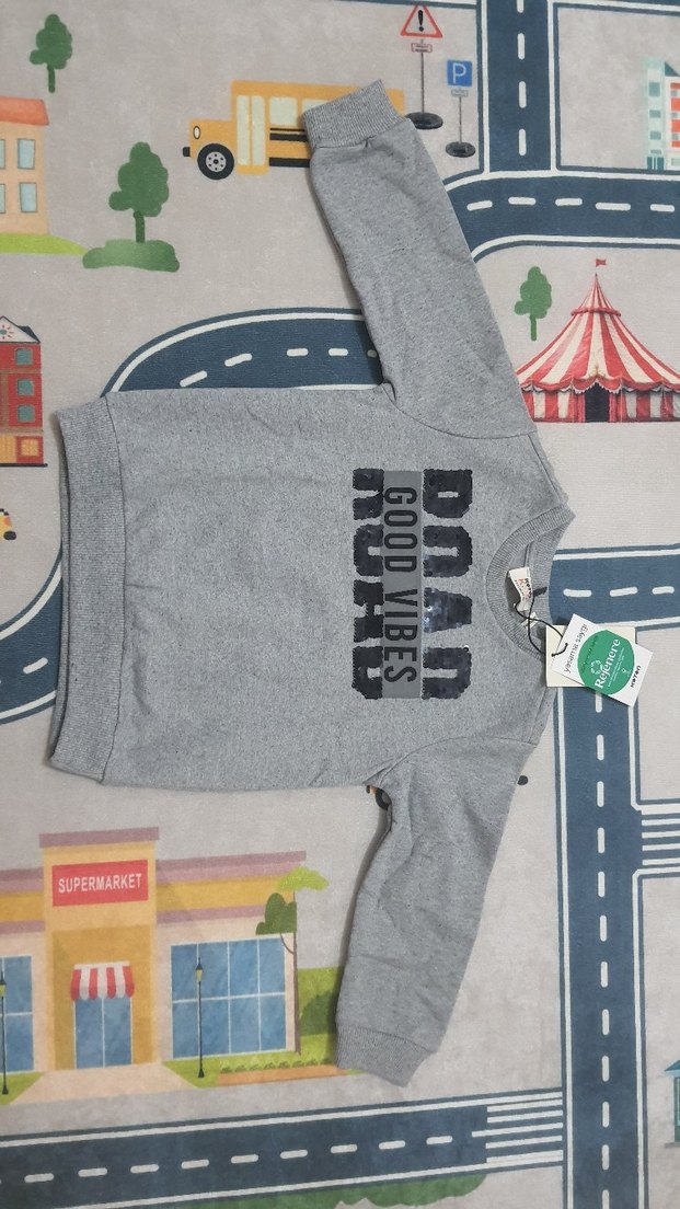 Koton Erkek Çocuk Gri Sweatshirt Detaylı - Görsel 2