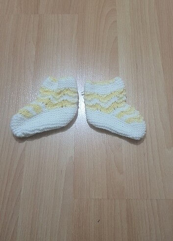 Beyaz Sarı Bebek Patik - Görsel 3