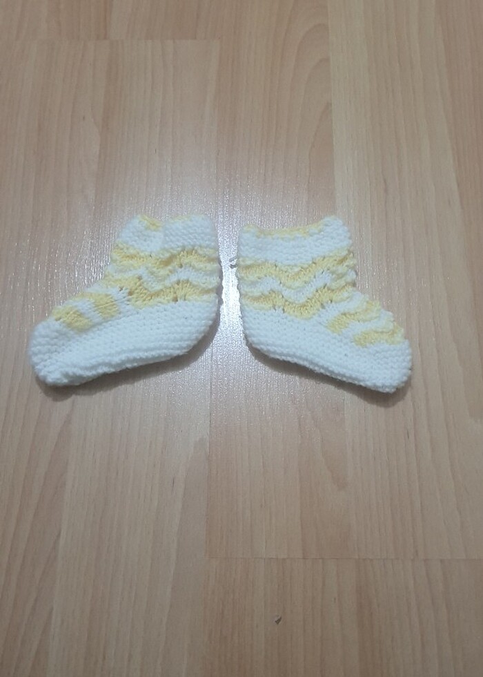 Beyaz Sarı Bebek Patik - Görsel 3