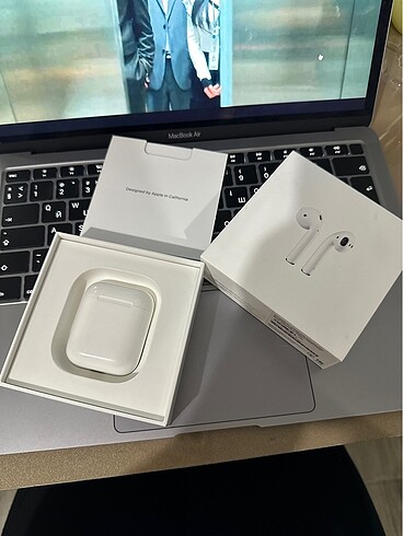 Airpods kulaklık