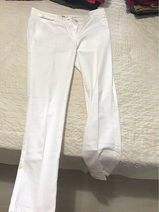Koton 42 beden beyaz yazlık ince pantolon çok rahat