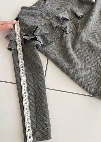 Kız Çocuk Gri Fırfırlı Sweatshirt - Görsel 6
