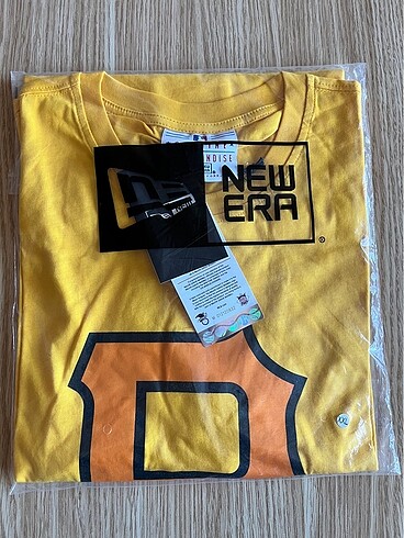 4 Adet New Era Tshirt