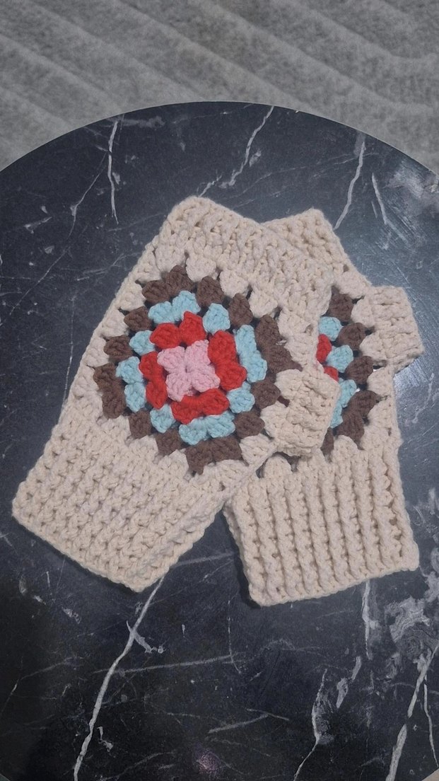 Örgü eldiven - Görsel 2