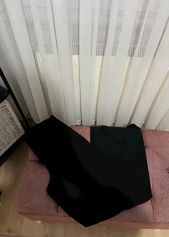 Stradivarius Kemerli Bej Straight Fit Kadın Pantolon - Görsel 4