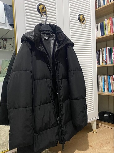 Zara mont